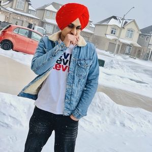 Meet your Posher, Luvpreet s. pannu